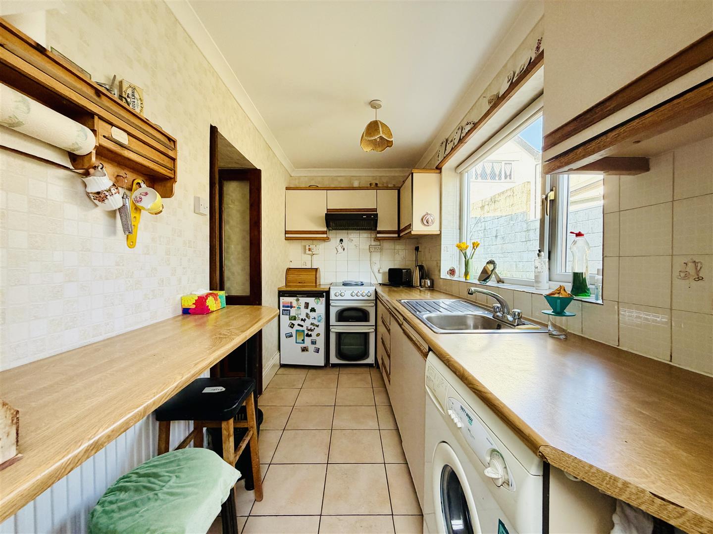 Llewelyn Street, Sketty, Swansea, SA2 9AL